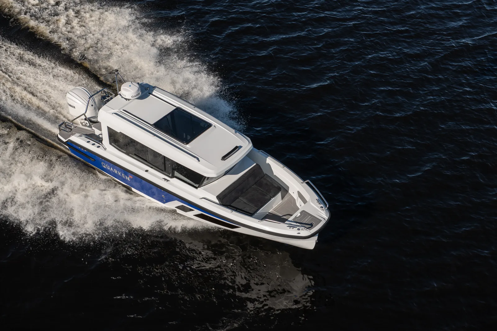 Quarken 27 Cabin — спальное место