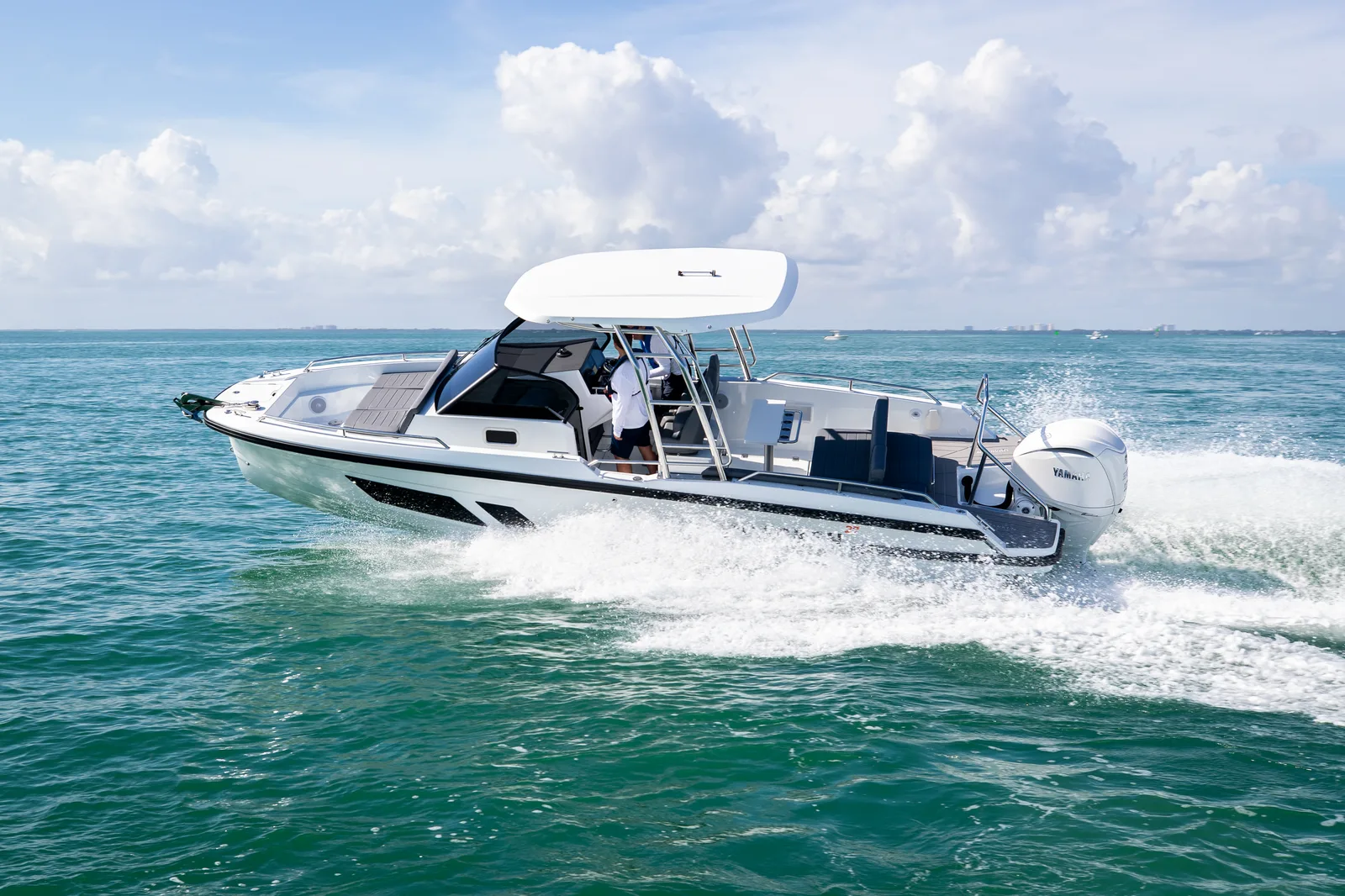 Quarken 27 T-Top — на ходу