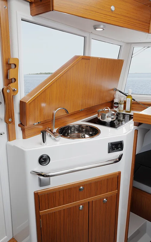 Sargo 28 — камбуз