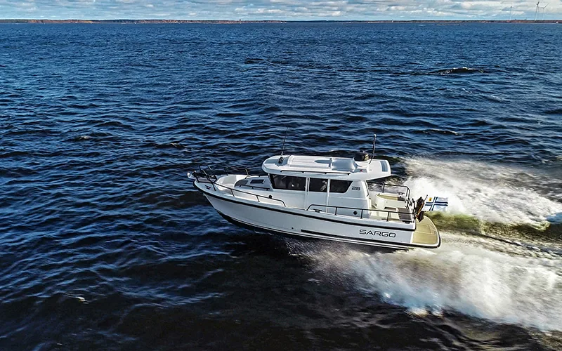 Sargo 28 — экстерьер