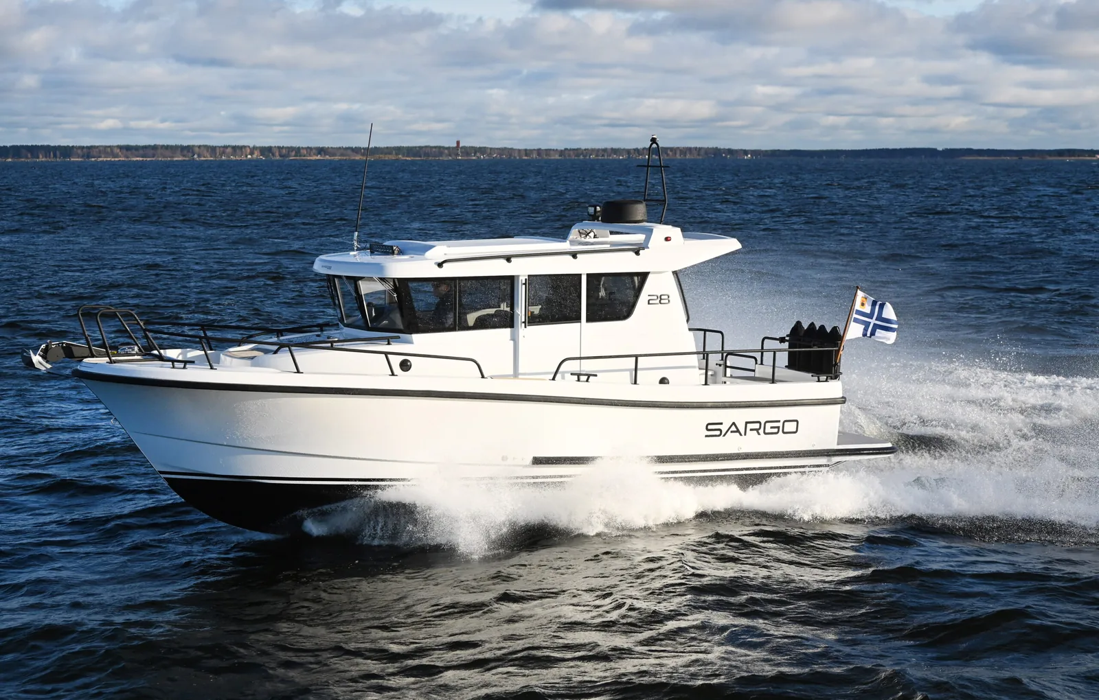 Sargo 28 — экстерьер, вид сбоку