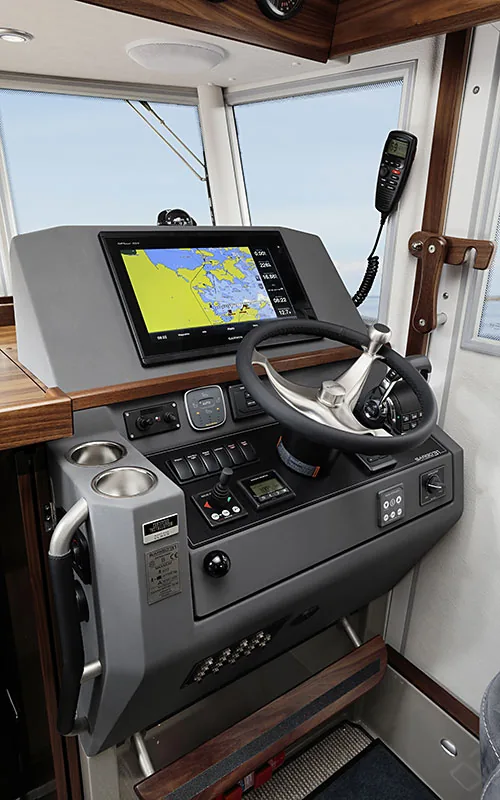 Sargo 31 — рубка