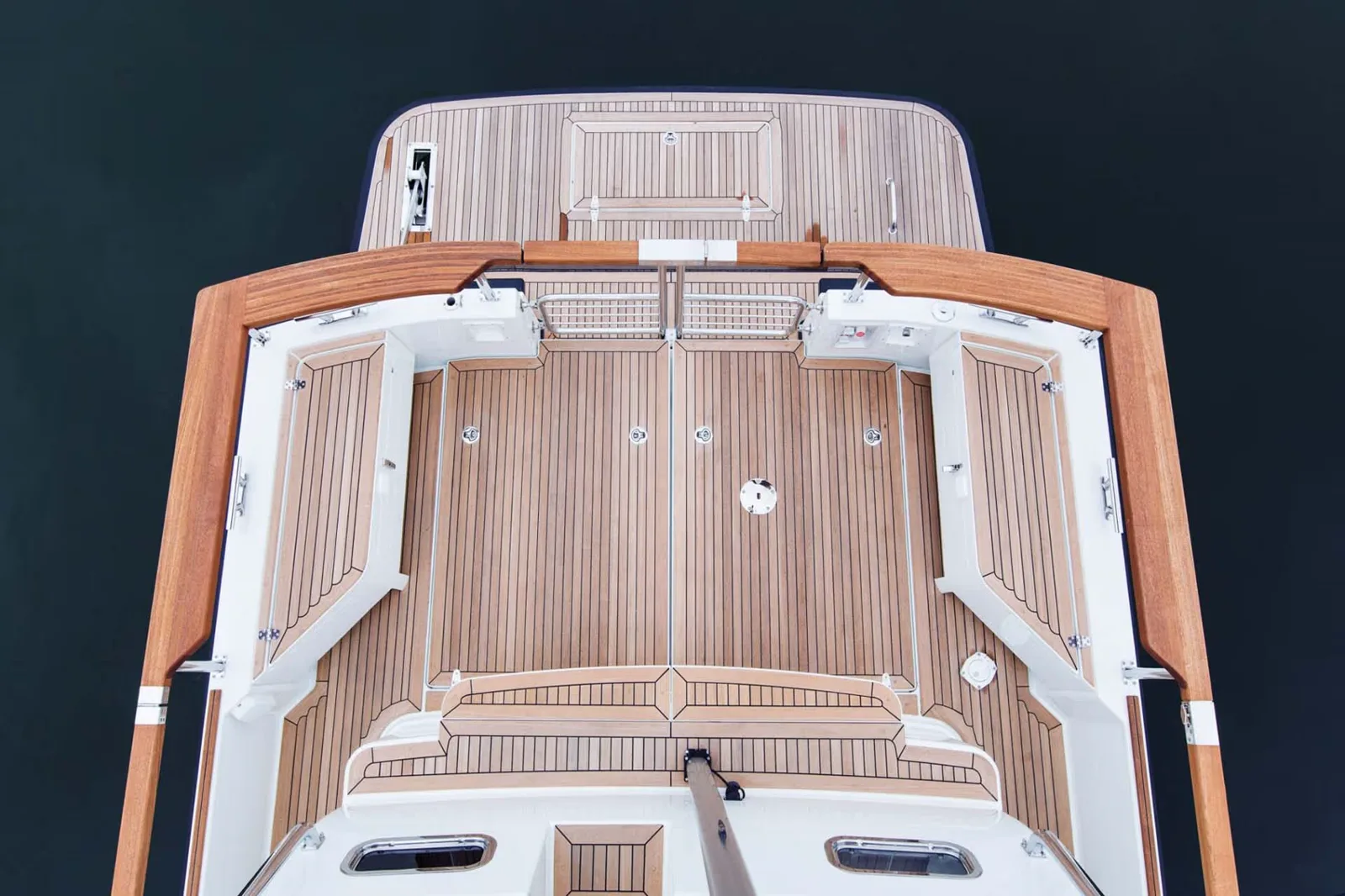 Targa 32 — экстерьер