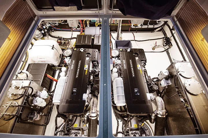 Targa 46 — Volvo Penta IPS