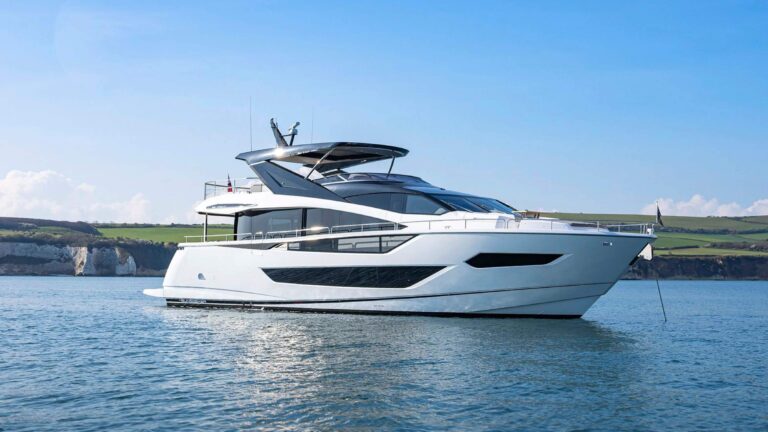 Sunseeker 88 Yacht - nordstar-russia - 01