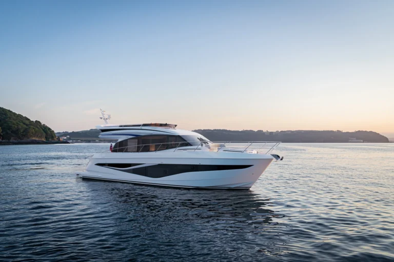 Princess F58 - 2