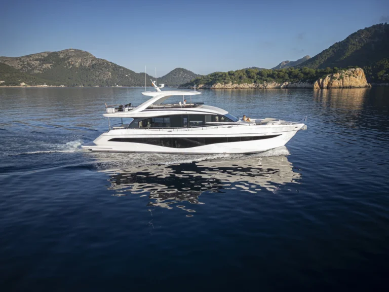 Princess Y80 - 1