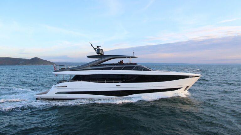 Princess Y95 - 1